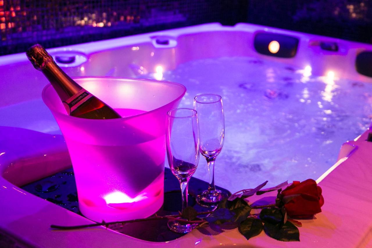 L'Insolite Spa Privatif "Suite Luxueuse-Jacuzzi" Toulouse Ngoại thất bức ảnh