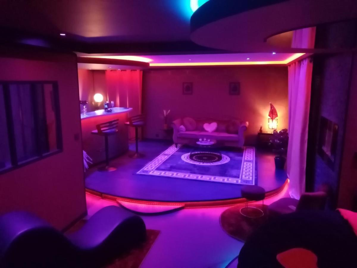 L'Insolite Spa Privatif "Suite Luxueuse-Jacuzzi" Toulouse Ngoại thất bức ảnh