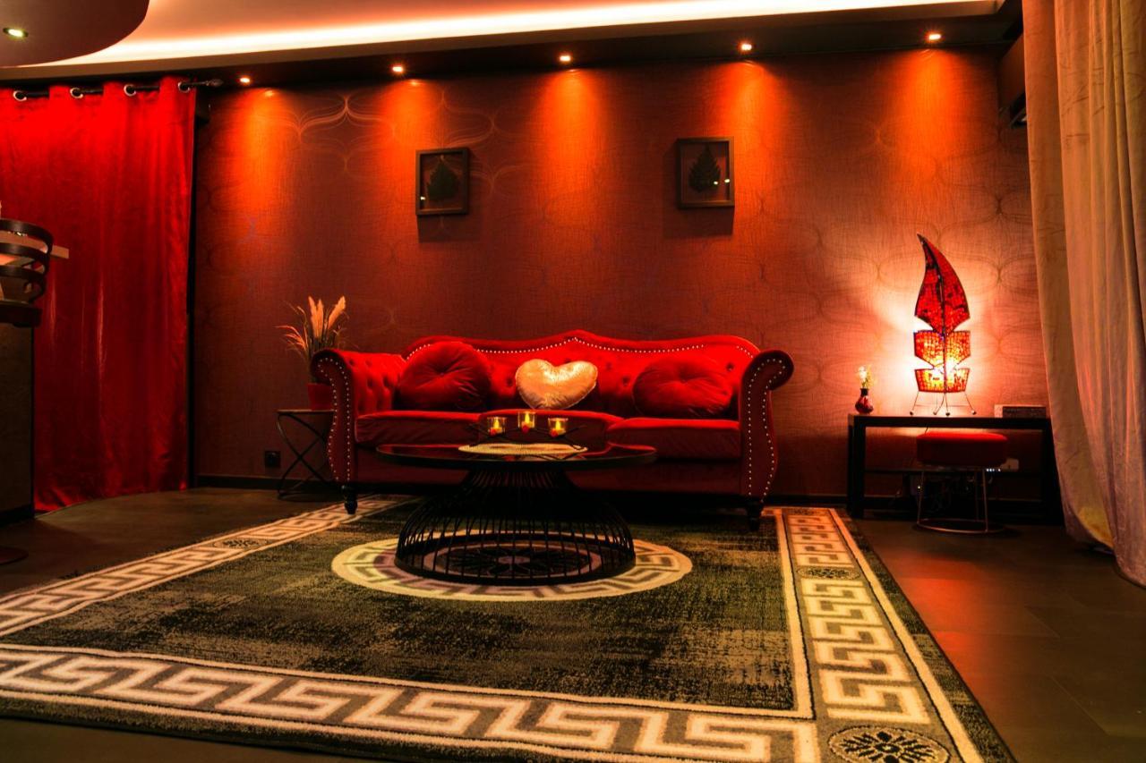 L'Insolite Spa Privatif "Suite Luxueuse-Jacuzzi" Toulouse Ngoại thất bức ảnh